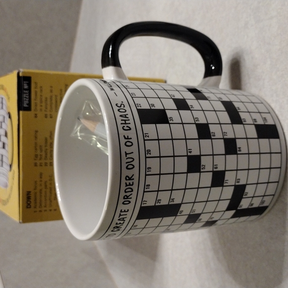 Philosophers Guide crossword puzzle mug. - Picture 3 of 10